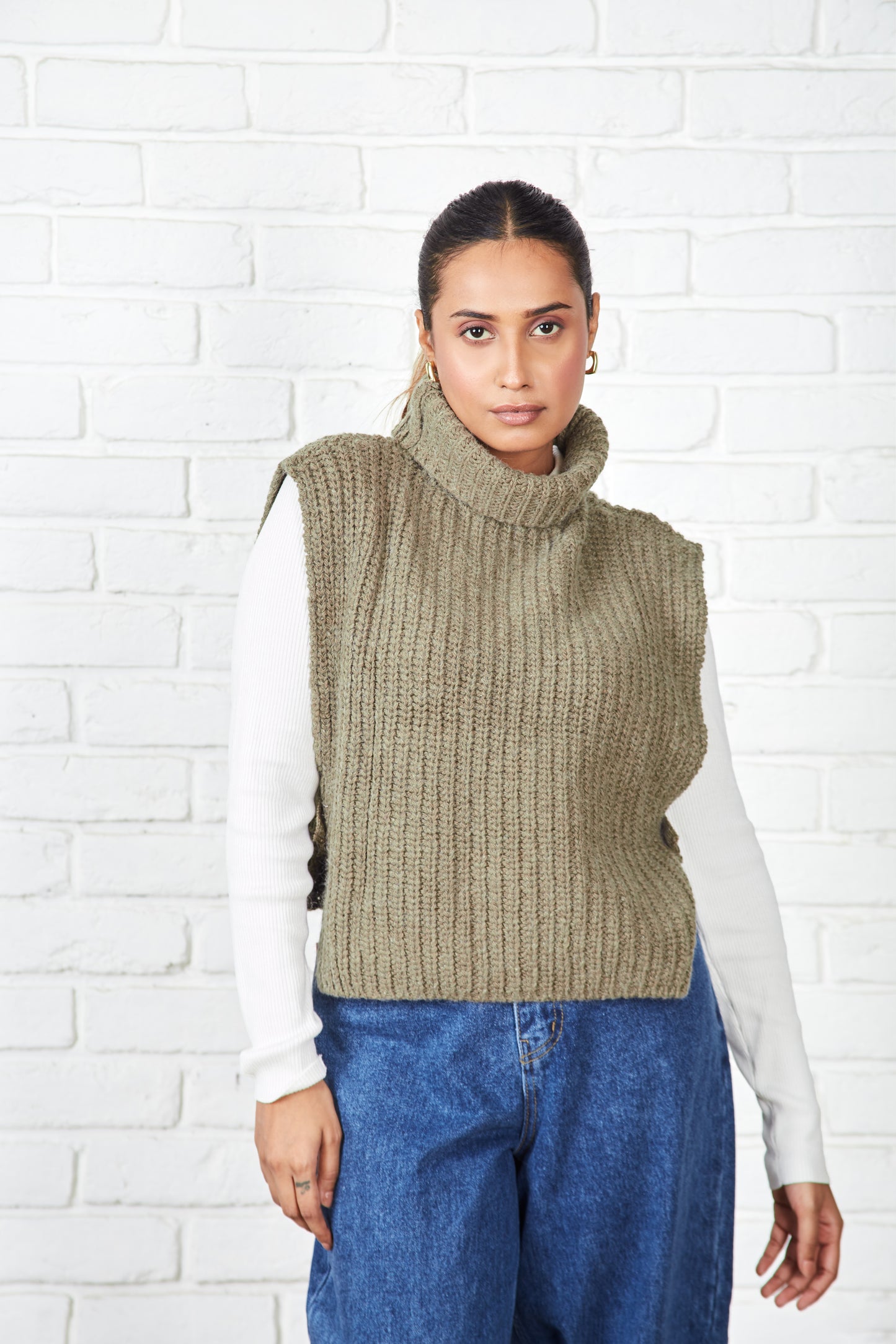 Baby Alpaca Turtleneck Vest