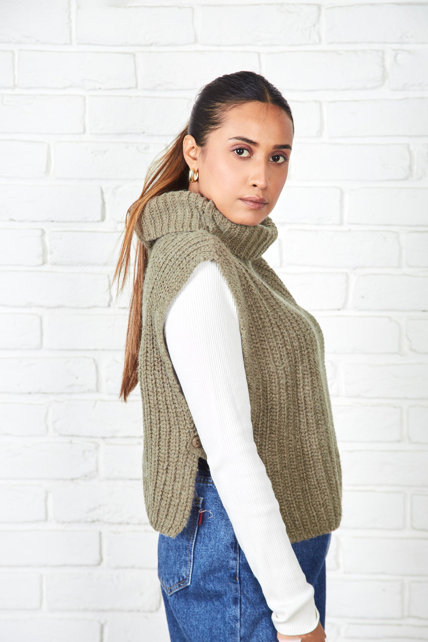 Baby Alpaca Turtleneck Vest