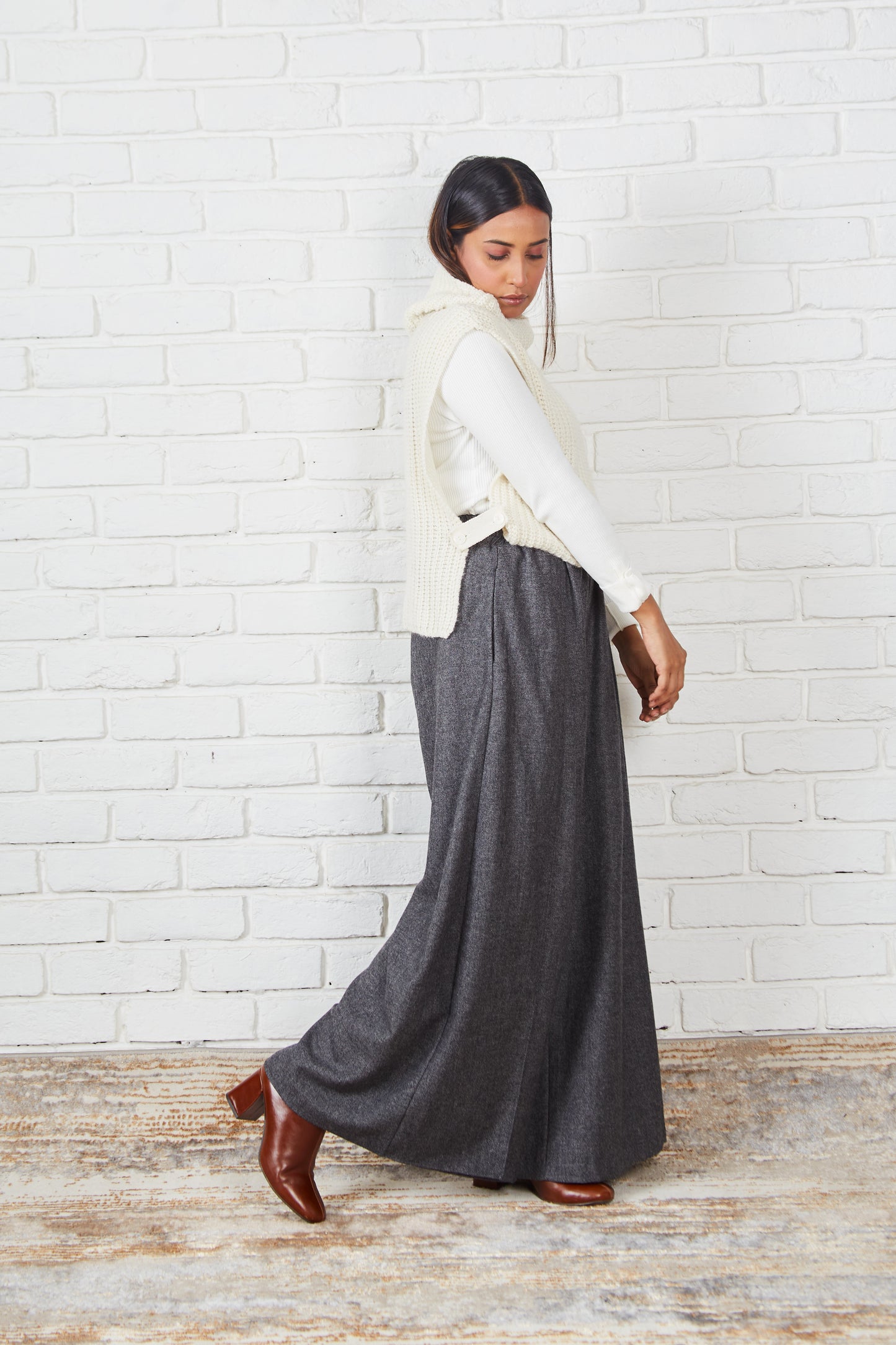 Soft Wool Flared Pants